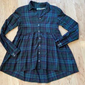 Kimchi Blue Urban Outfitters dark green plaid flannel tunic.
